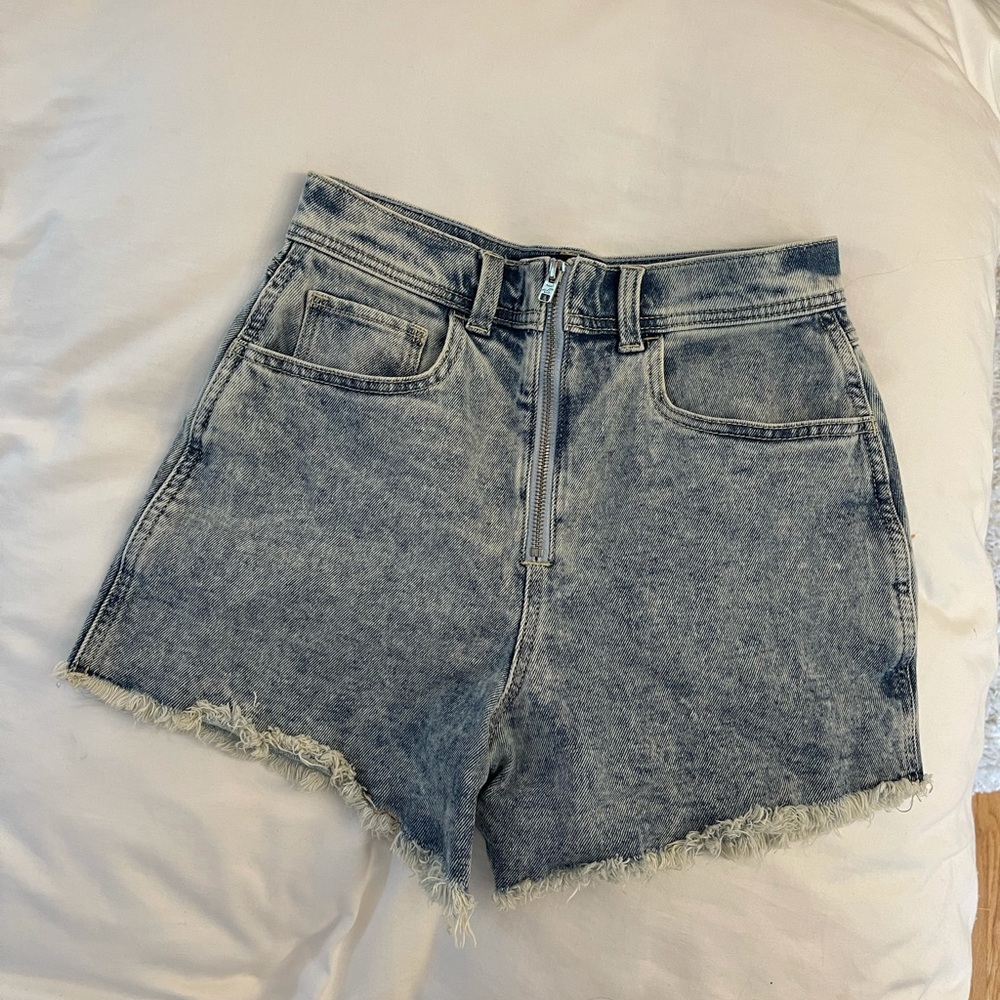 Hollister Ultra High Rise Shorts